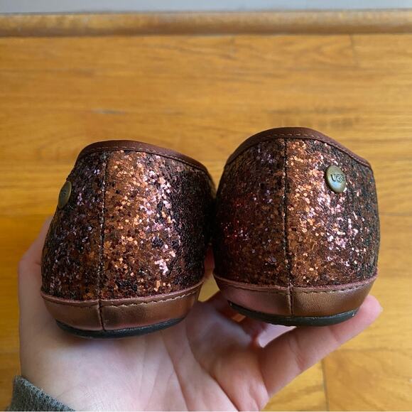 UGG Australia | Alloway Glitter Flats Loafers Slip-on Chocolate Red Size 6.5 - Picture 8 of 10